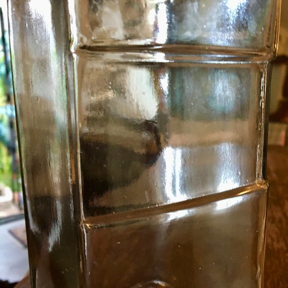 Collectible Vintage Retro Glass Decanter Patented - Picture 4 of 16